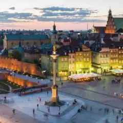 Biuro podróży a wiza: Kto odpowiada i ile to kosztuje?